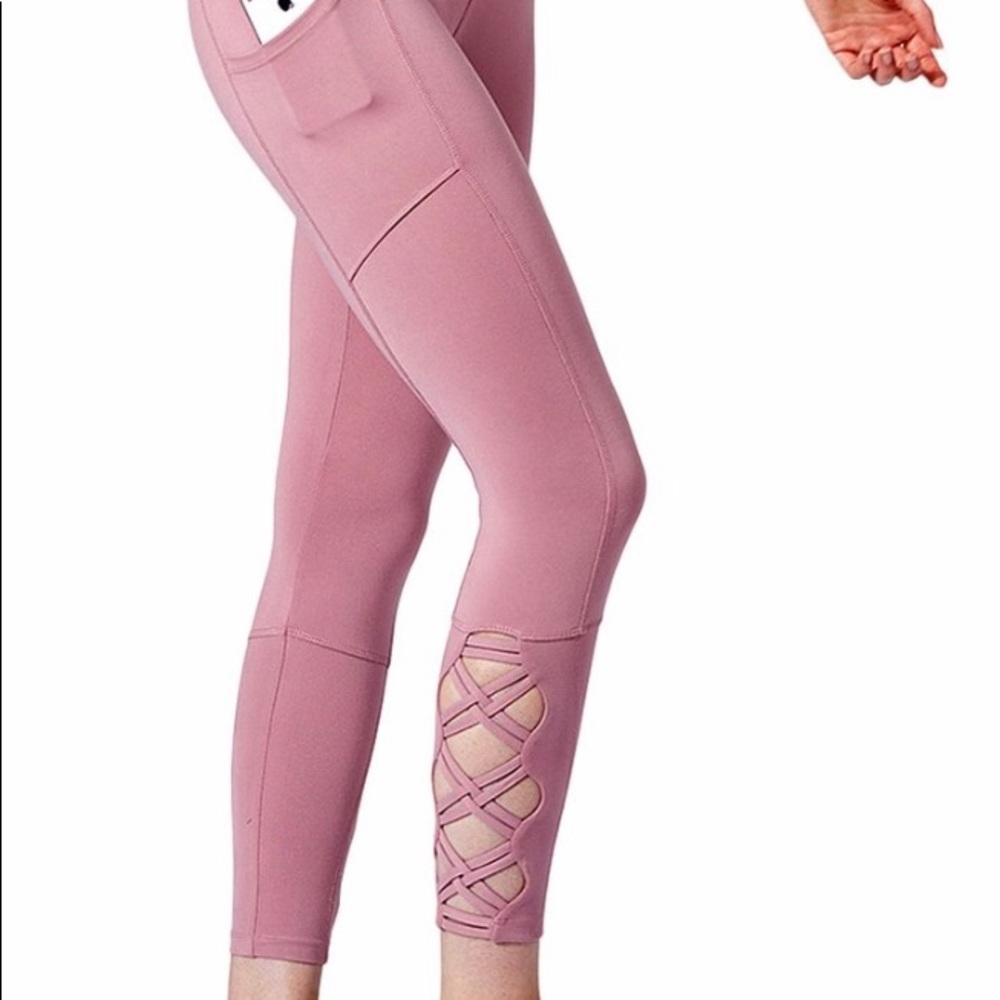 MARIKA HIGH WAISTED TUMMY CONTROL LEGGINGS